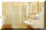 Bathroom room 6